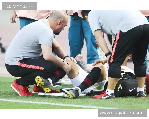 重庆足球队心理素质引发热议球迷与专家观点交锋分析